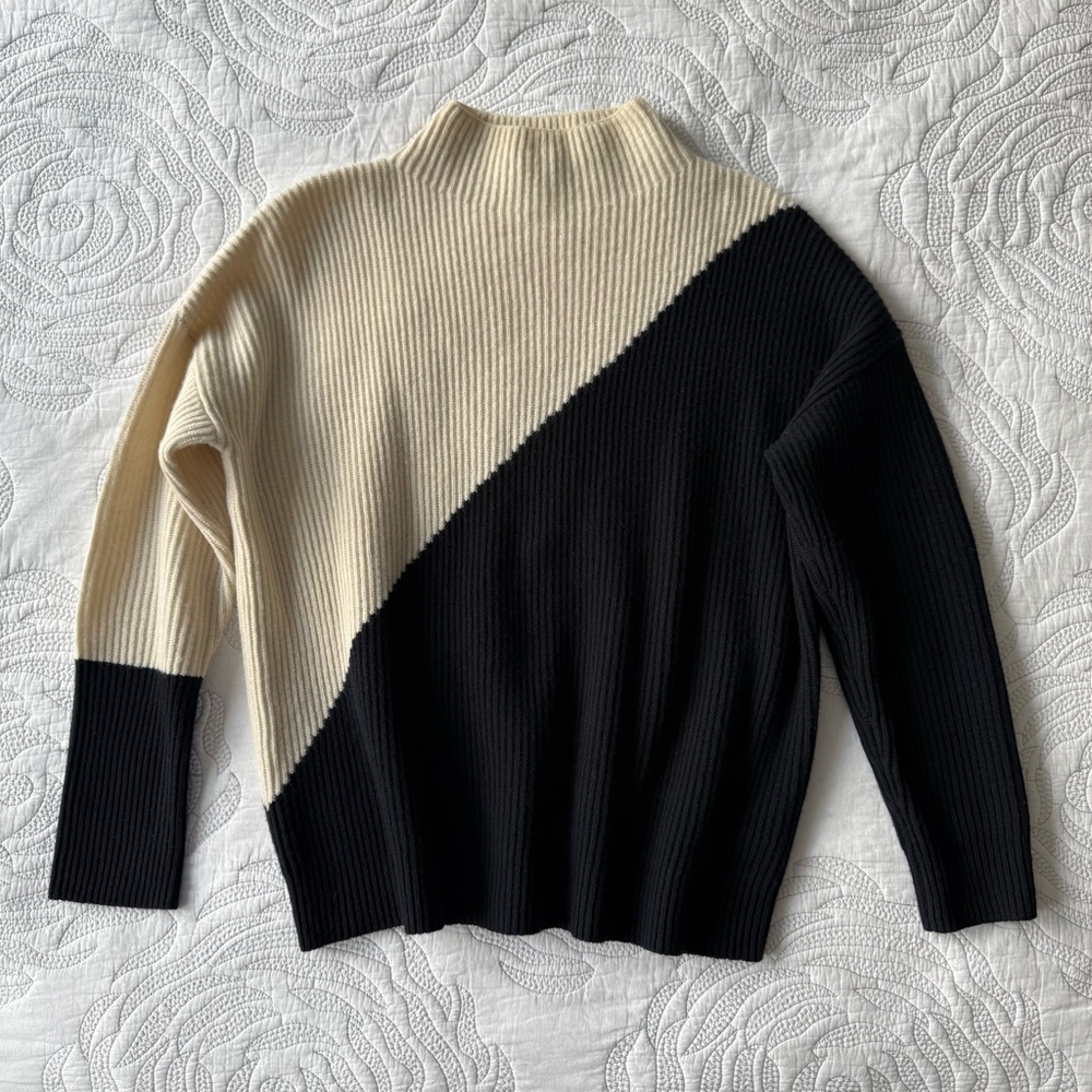 Reiss - Lizzie Cashmere & Wool Blend Sweater - Ivory and Navy - Picture 4 of 14